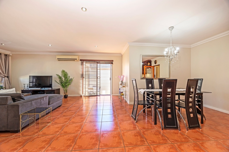 3 Bedroom Property for Sale in Haasendal Western Cape